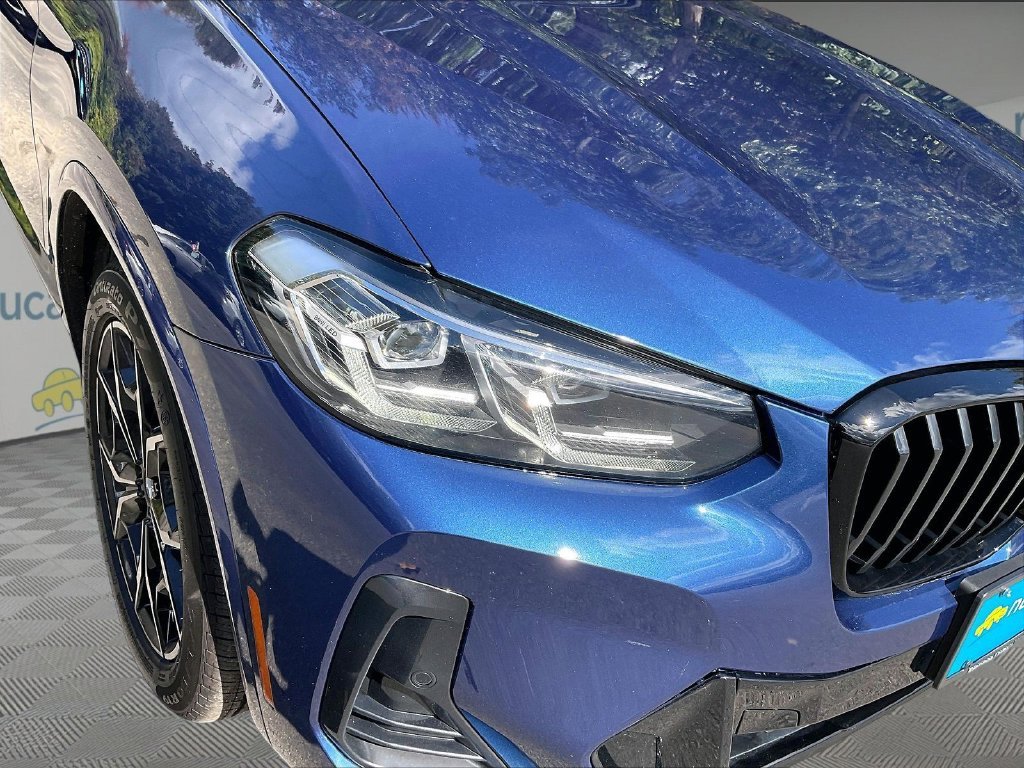 Used 2023 Blue BMW xDrive30i image 31