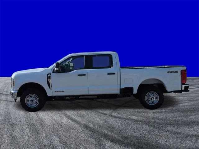 New 2026 Oxford White Ford F-250® XL image 7