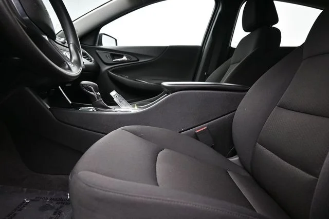 Used 2025 Black Chevrolet LT image 15