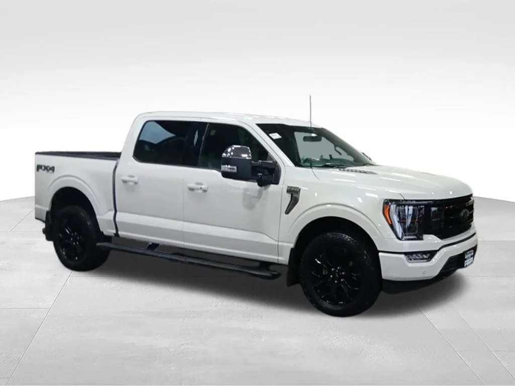 Used 2022 Star White Metallic Tri-Coat Ford Platinum image 8