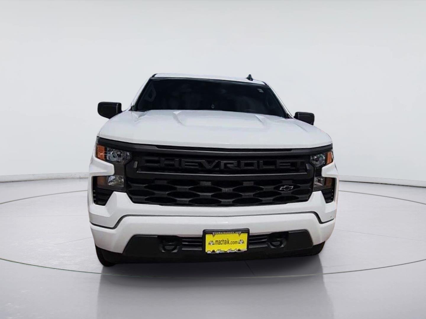 2024 Chevrolet Silverado 1500 photo 3 of 32