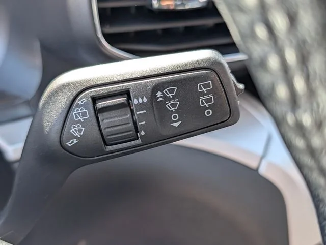 Used 2024 Silver Ford XLT image 32