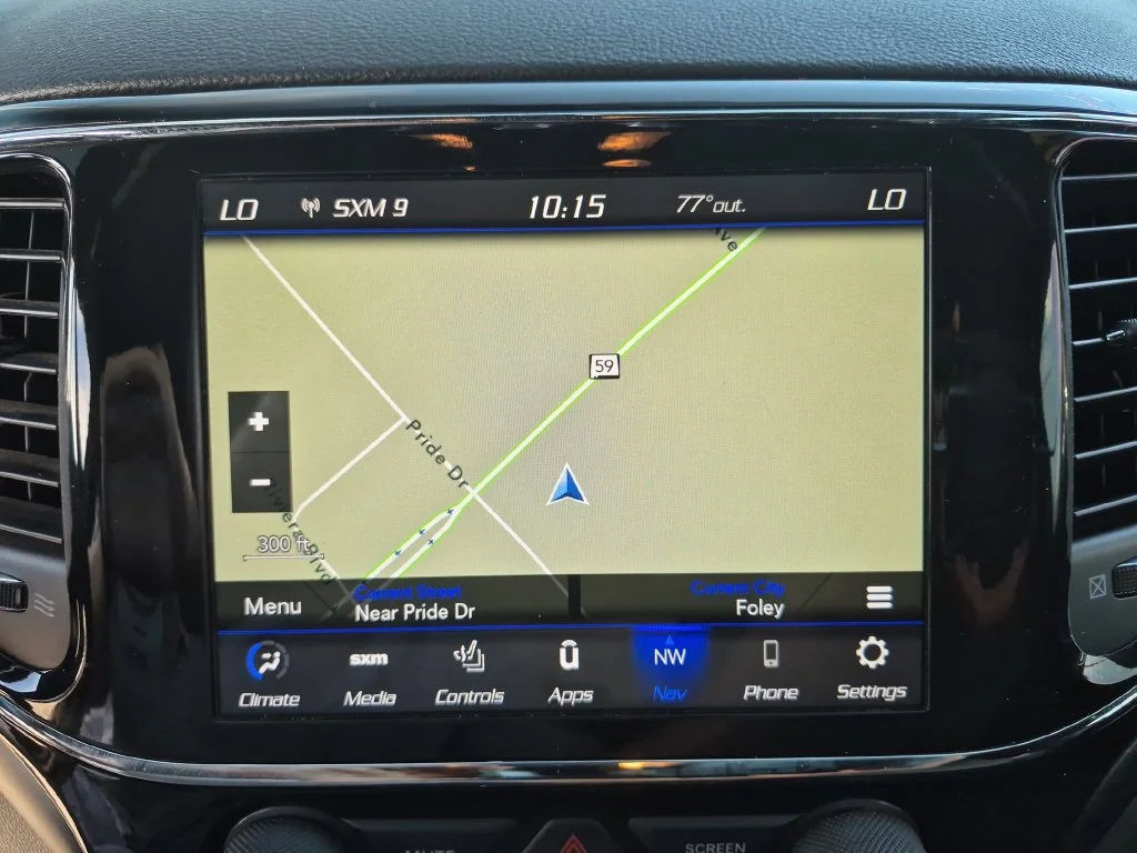 Used 2021 Gray Jeep Laredo X image 19