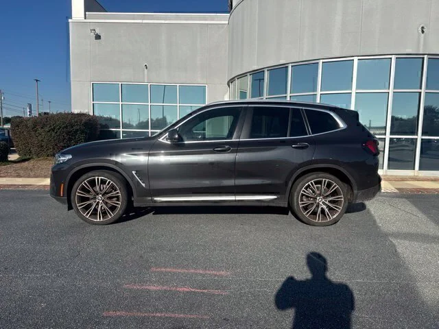 Used 2024 Gray BMW sDrive30i image 11