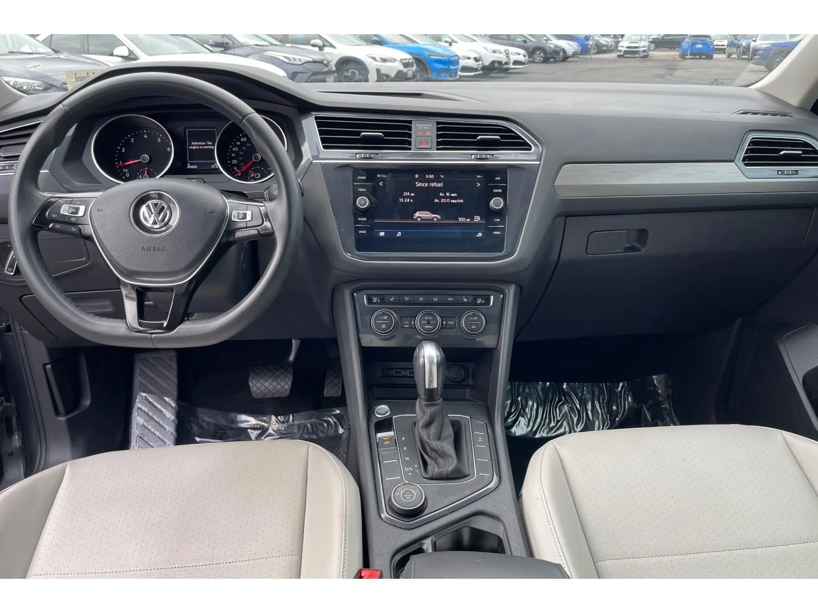 Used 2020 Platinum Gray Metallic Volkswagen SE image 15