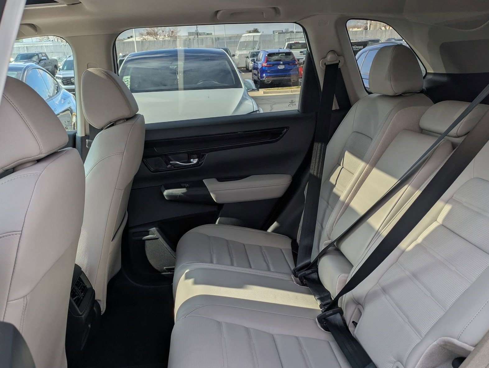 New 2026 Platinum White Pearl Honda EX-L image 15