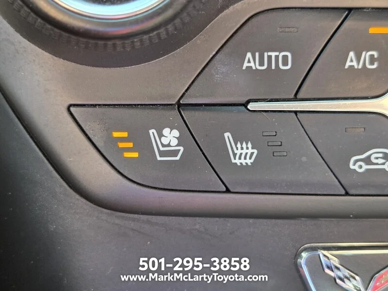 Used 2014 Torch Red CHEVROLET 2DR Z51 CONV W/3LT image 28