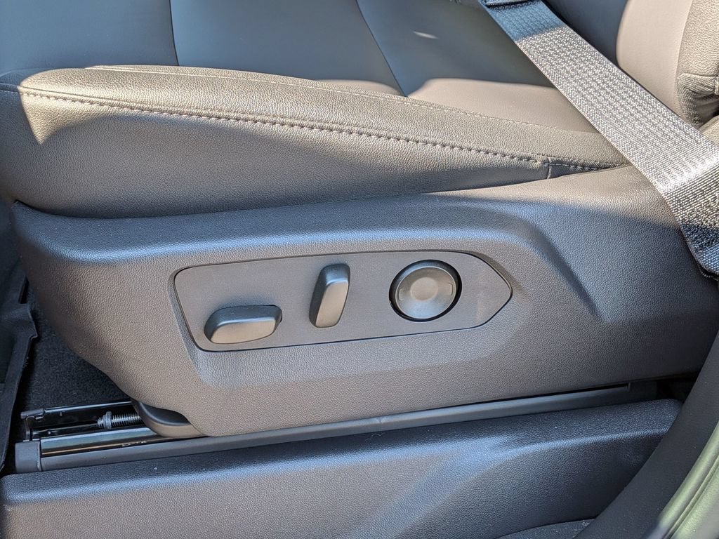 New 2026 Black Chevrolet LT image 18