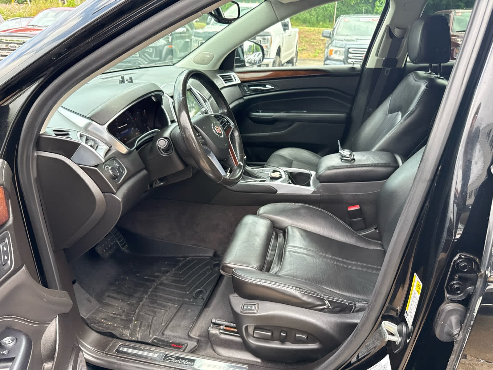 Used 2015 Black Raven Cadillac Luxury Collection image 3