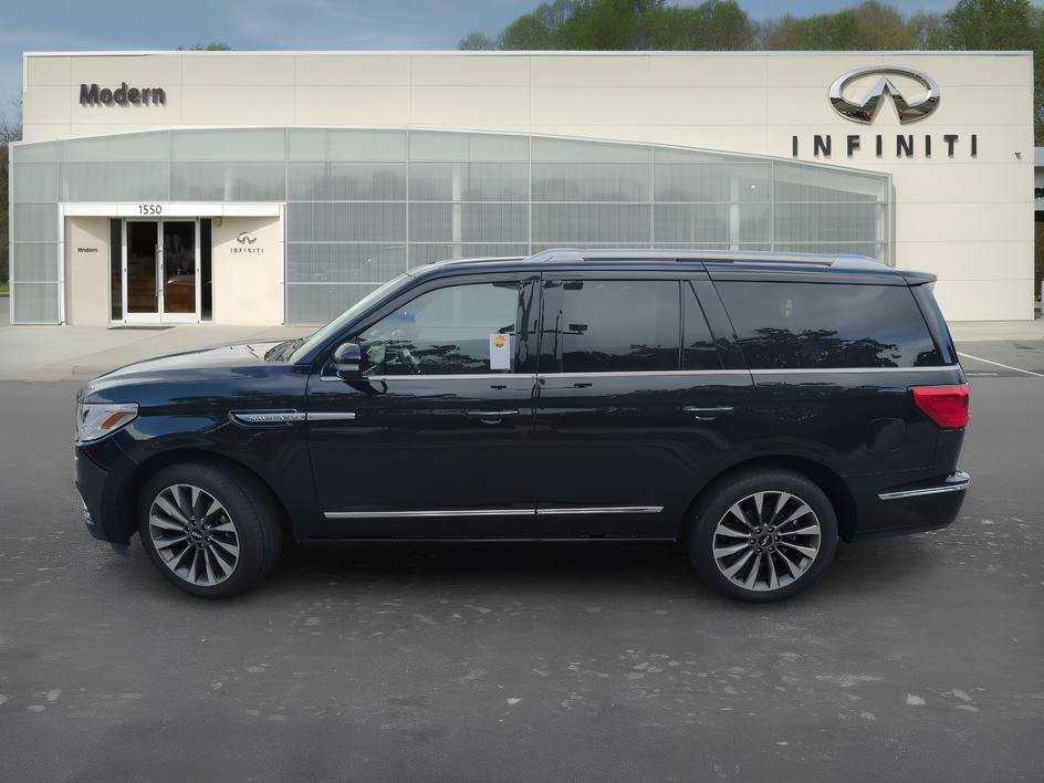 Used 2021 Black Lincoln Reserve image 6