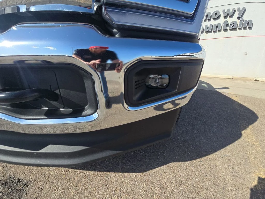 Used 2023 Black Ford Lariat image 18