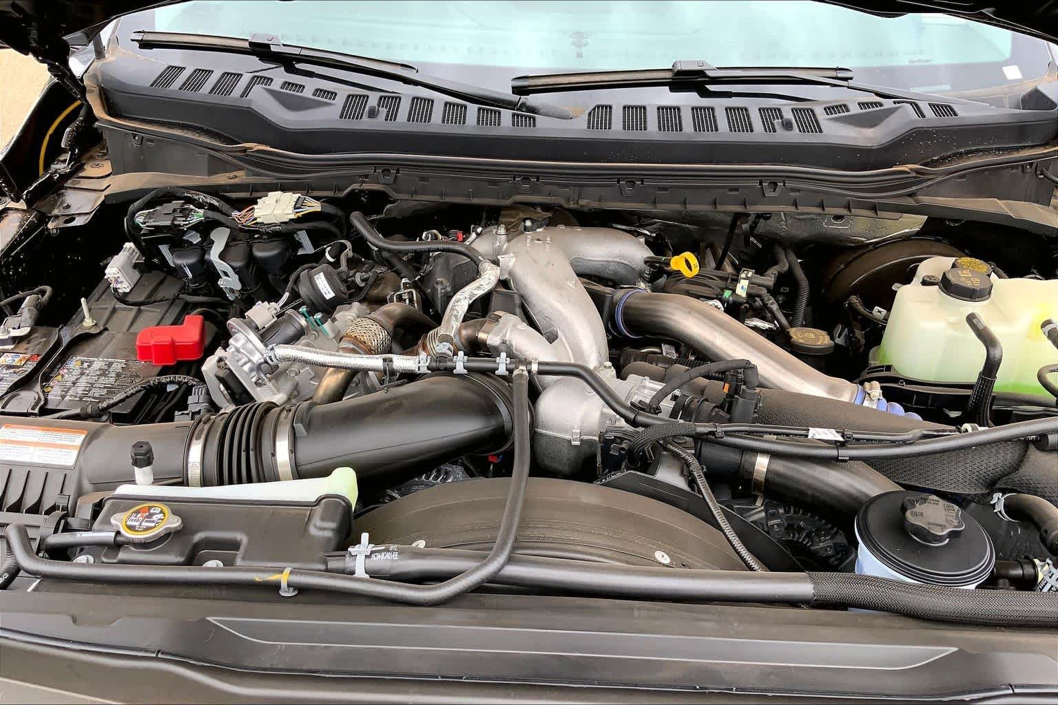 New 2026 Carbonized Gray Metallic Ford F-250® Lariat® image 16