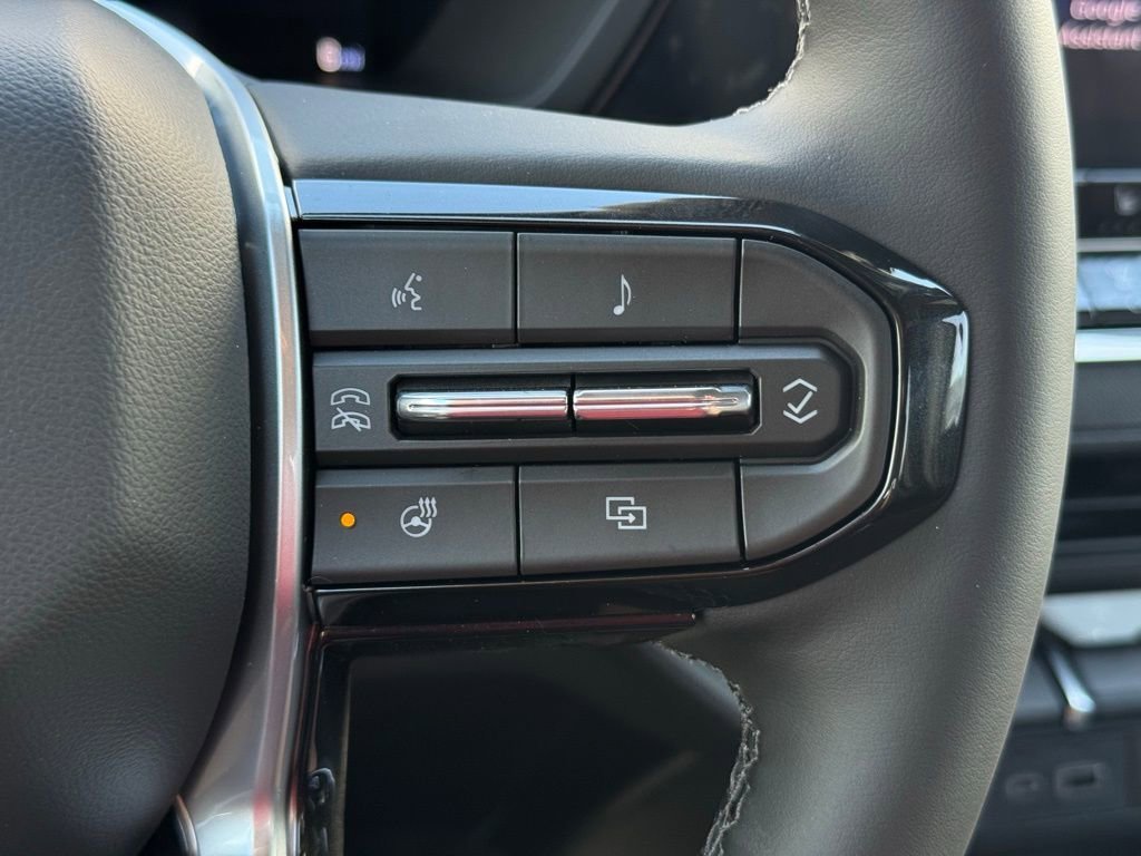 New 2026 Summit White Chevrolet Trail Boss image 26