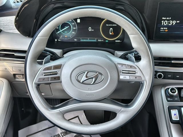 Used 2023 Black Hyundai Calligraphy image 14