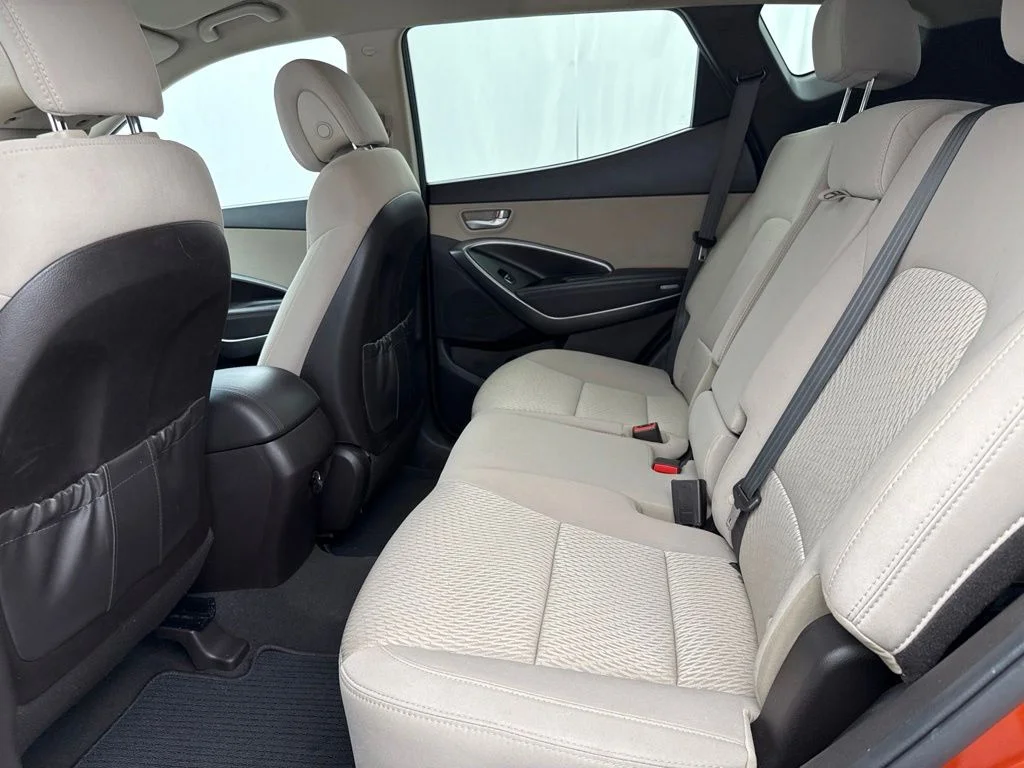 Used 2017 Copper Hyundai 2.4 Base image 16