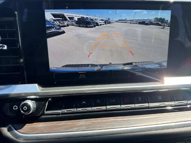 Used 2025 Silver GMC SLT image 50