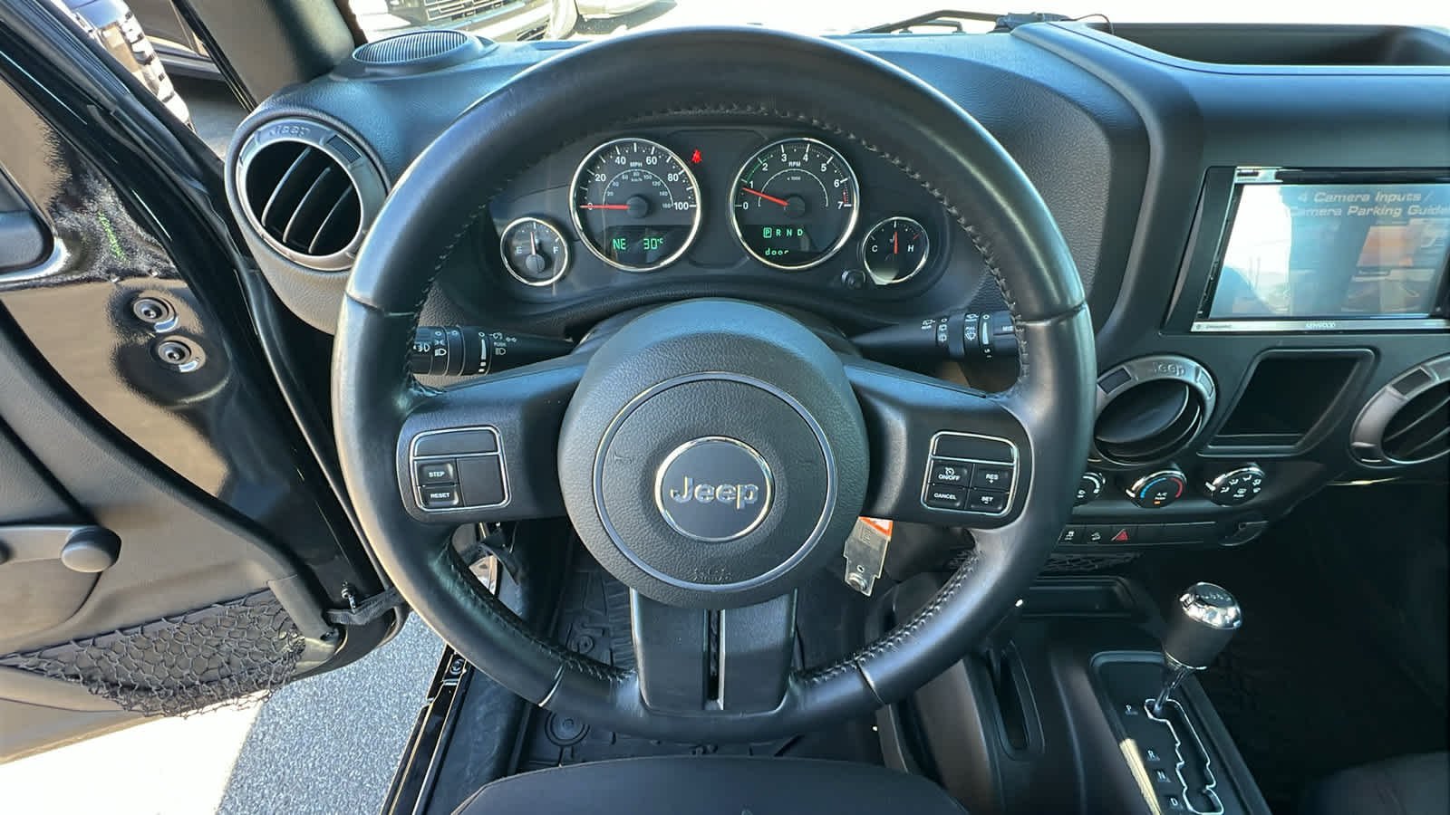 Used 2018 Black Clearcoat Jeep Sport S image 17
