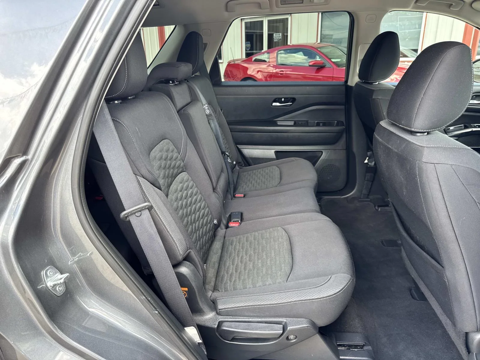 Used 2022 Gun Metallic Nissan S image 9
