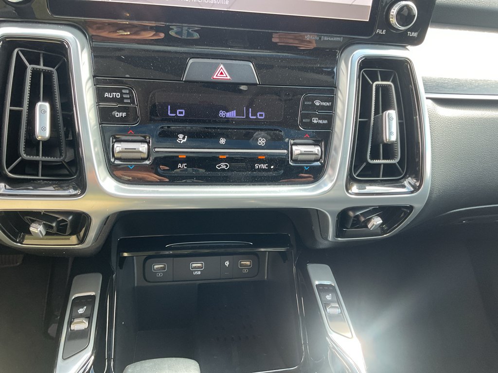 Used 2023 Gravity Grey Kia SX image 33