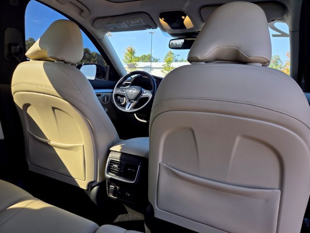 Used 2021 Black INFINITI Sensory image 19