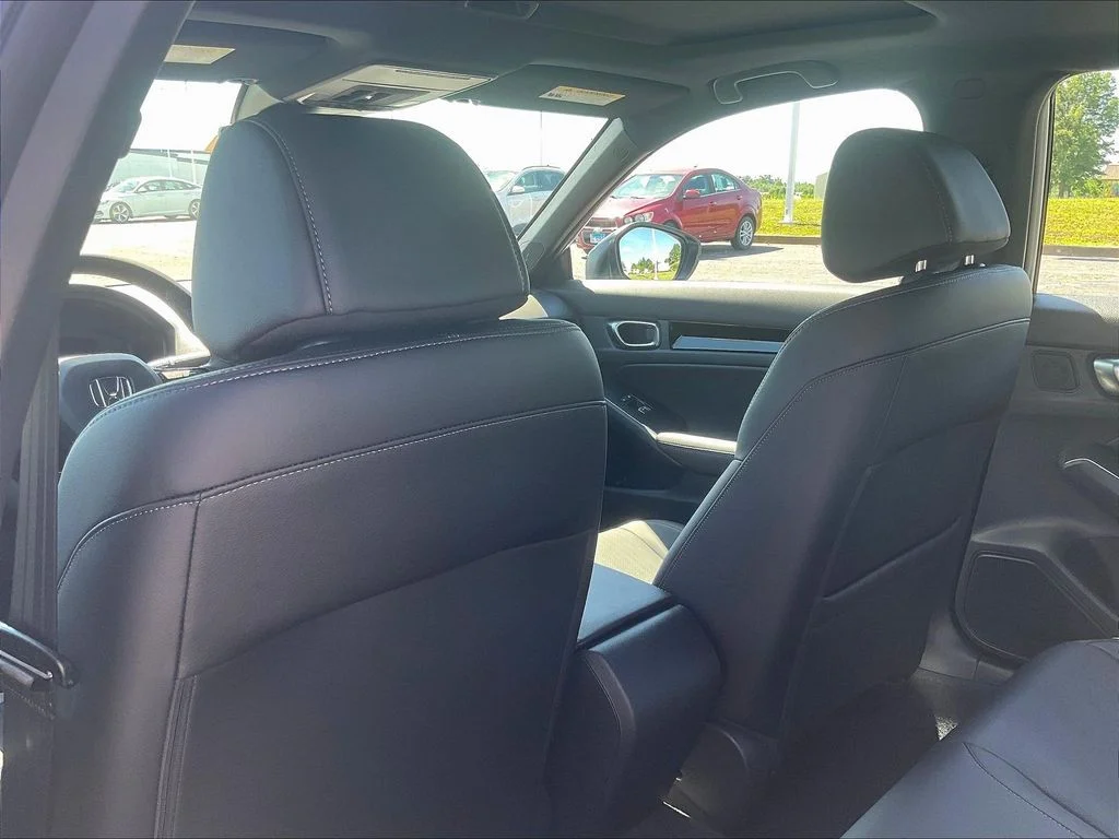 New 2026 Urban Gray Pearl Honda Sport Touring image 23