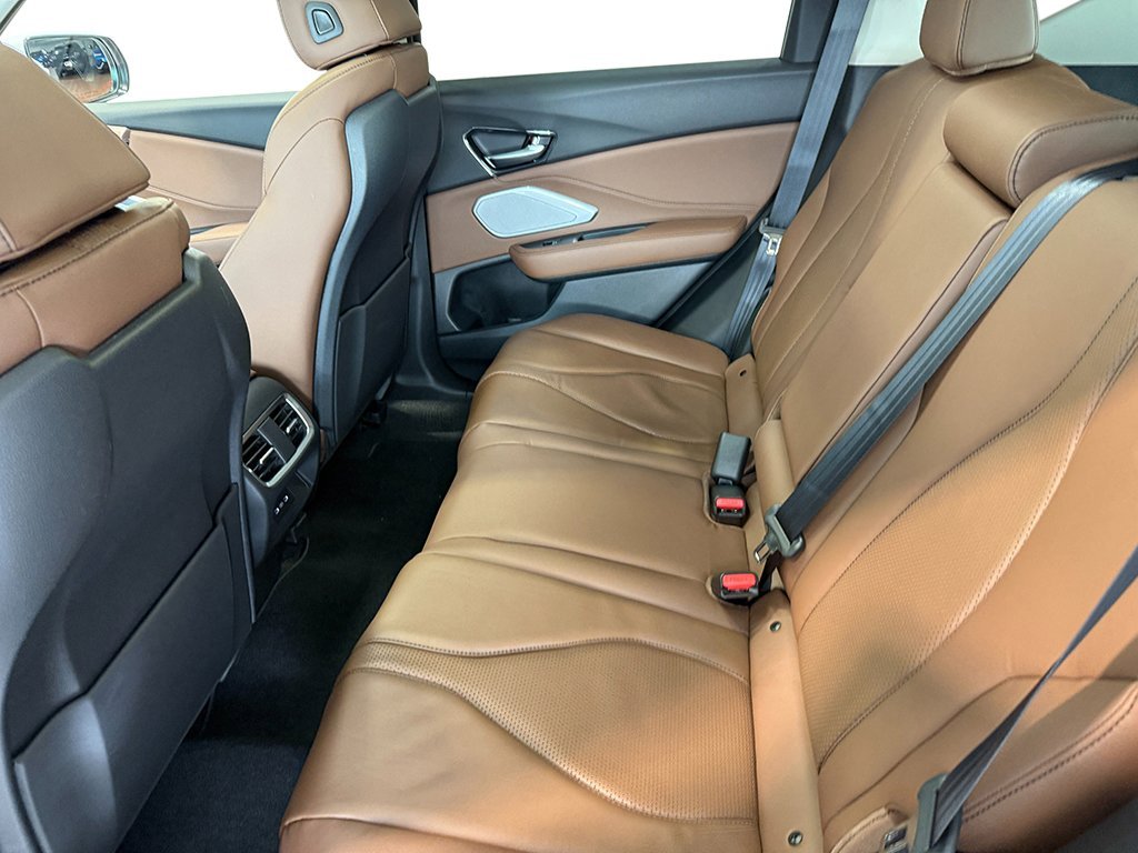 New 2026 Liquid Carbon Metallic Acura w/Technology Package image 32