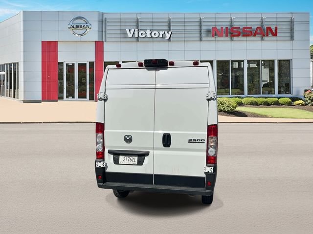 Used 2025 White Ram High Roof image 4
