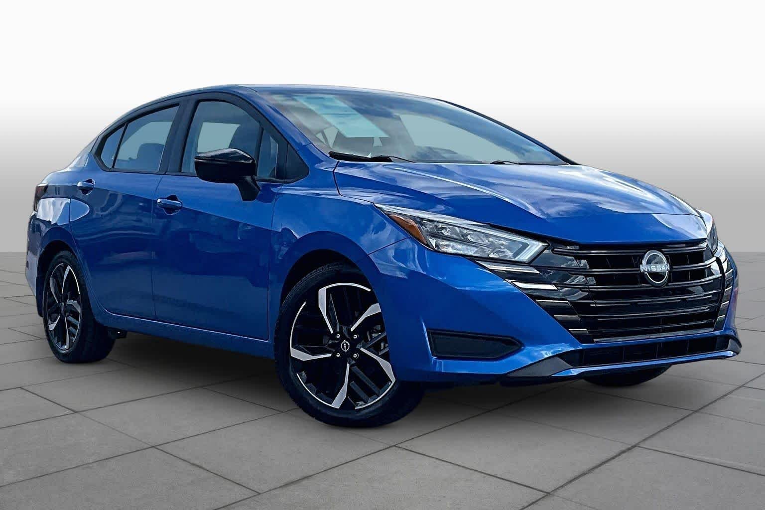 Certified Used 2023 Electric Blue Metallic Nissan SR image 3