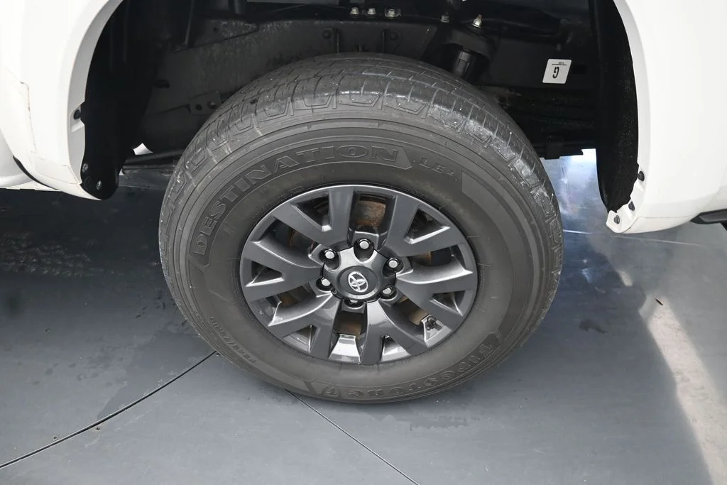 Used 2023 White Toyota SR5 image 16