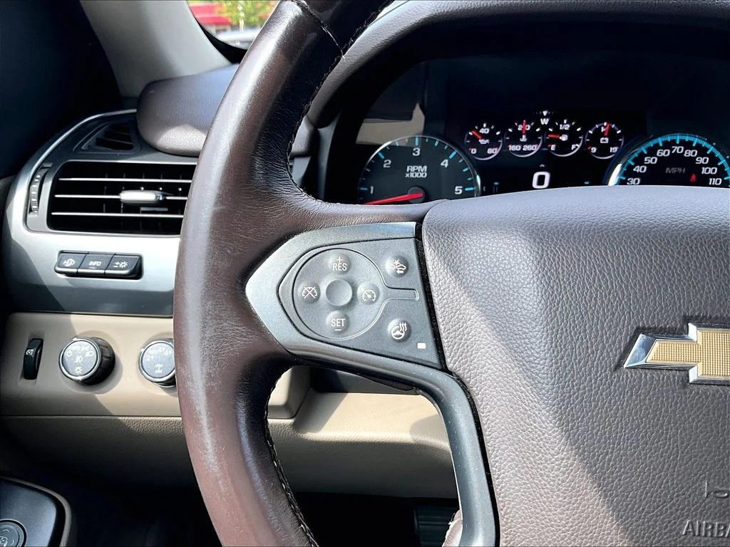 Used 2017 Gold Chevrolet Premier image 19
