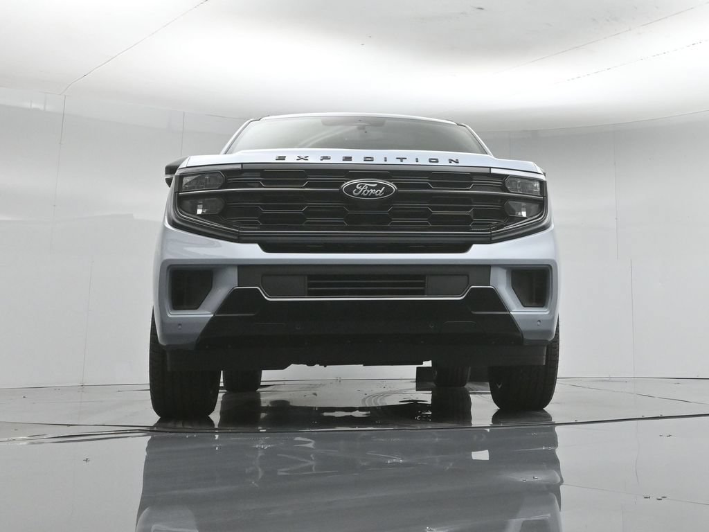 New 2026 Glacier Gray Metallic Tri-Coat Ford Platinum image 48
