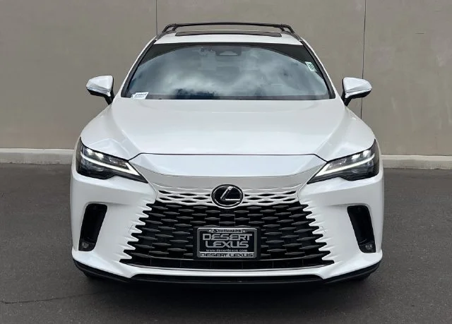 Used 2025 Eminent White Pearl Lexus 350 Premium image 3