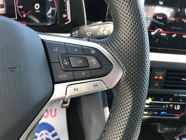 New 2026 Deep Black Pearl Volkswagen Autobahn image 15