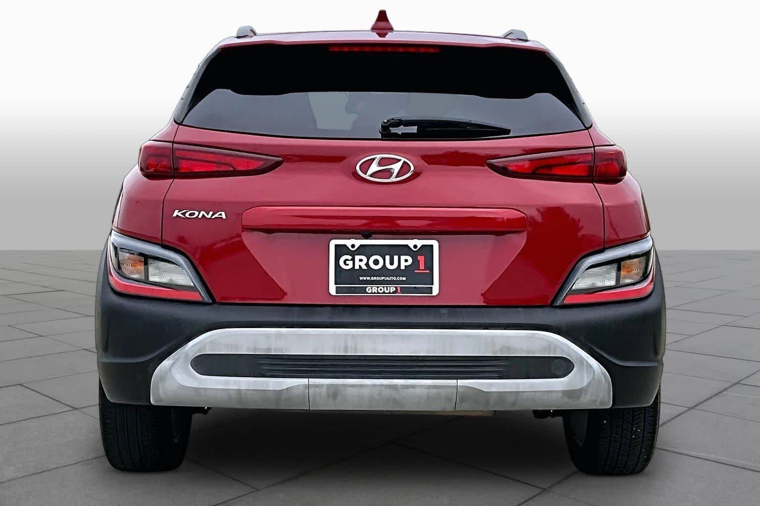 Used 2022 Pulse Red Hyundai SEL image 5