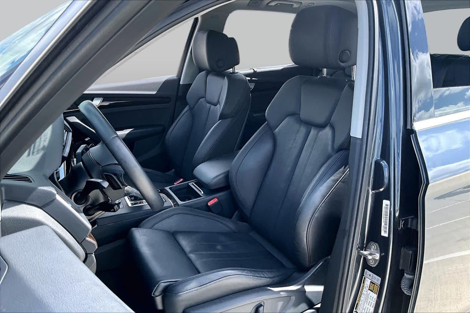 Used 2018 Manhattan Gray Metallic Audi Premium Plus image 7
