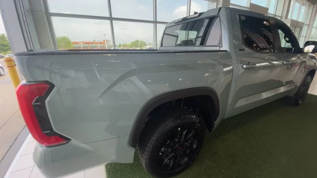 New 2026 Lunar Rock Toyota  SR5 image 9