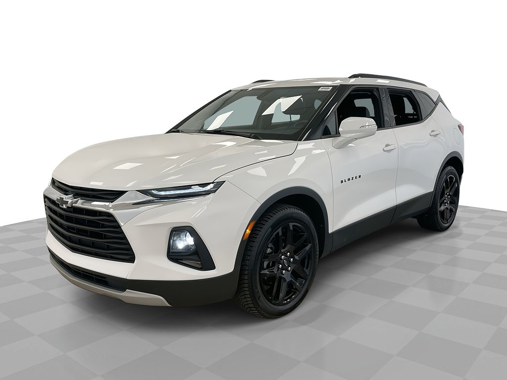 SUMMIT WHITE 2020 Chevrolet Blazer 3LT FWD SUV / Crossover Front-Wheel Drive