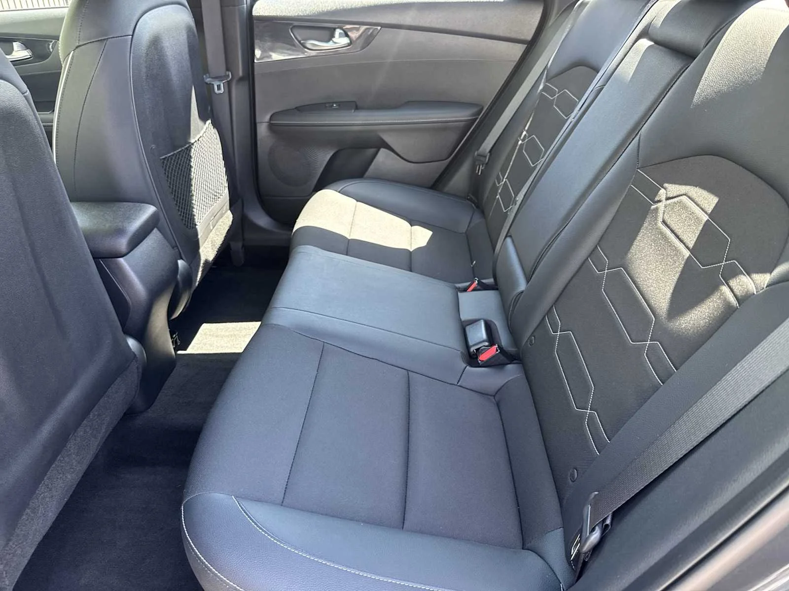 Used 2023 Gravity Gray Kia GT-Line image 17