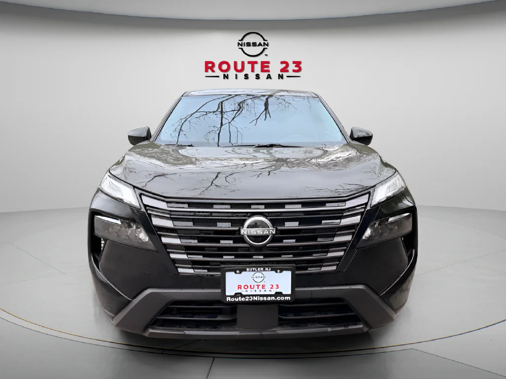 2026 Nissan Rogue SV - Photo 8