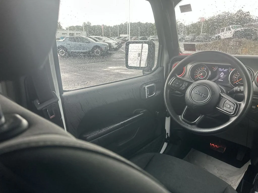 Used 2021 White Jeep Unlimited Willys image 15