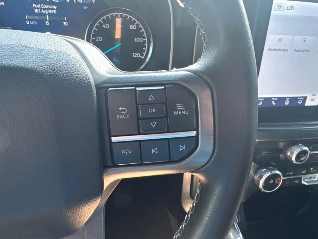 Used 2023 Gray Metallic Ford XLT image 19