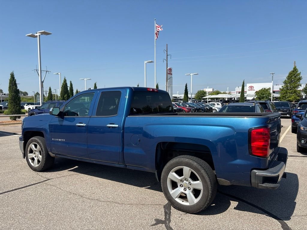 Used 2015 Blue Chevrolet LS image 6