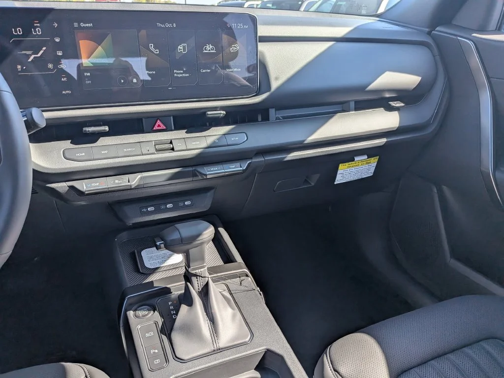 New 2027  Kia X-Line S image 37