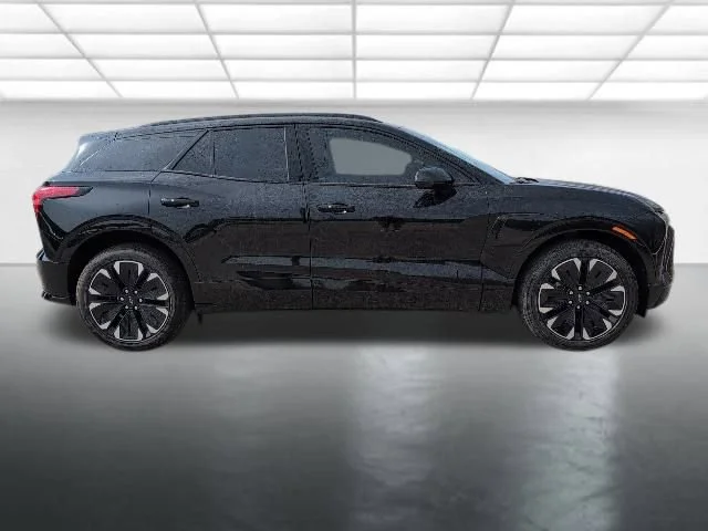 New 2026 Black Chevrolet RS image 31