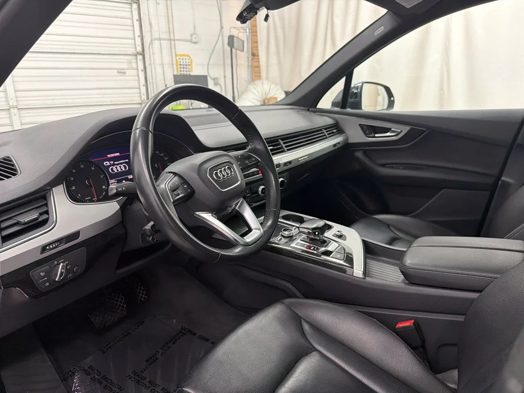 Used 2019 Gray Audi 45 Premium image 15