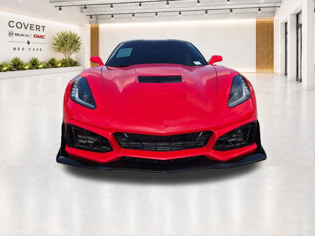 Used 2014 Red Chevrolet Z51 image 3