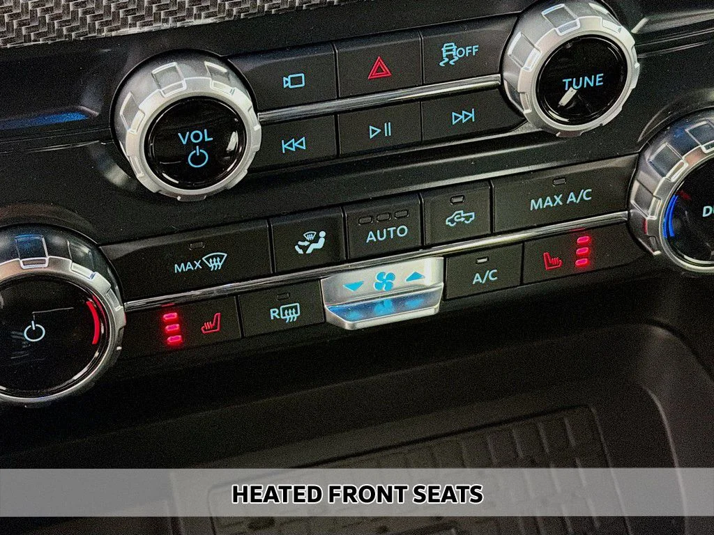 New 2025 Agate Black Metallic Ford XLT image 7
