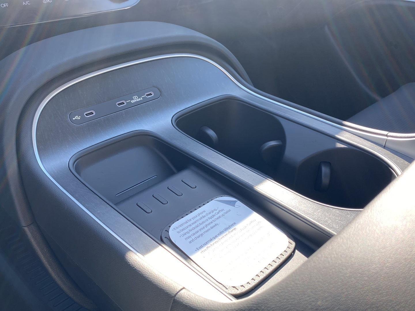 New 2027 Creamy White Pearl Hyundai SEL 7P image 24