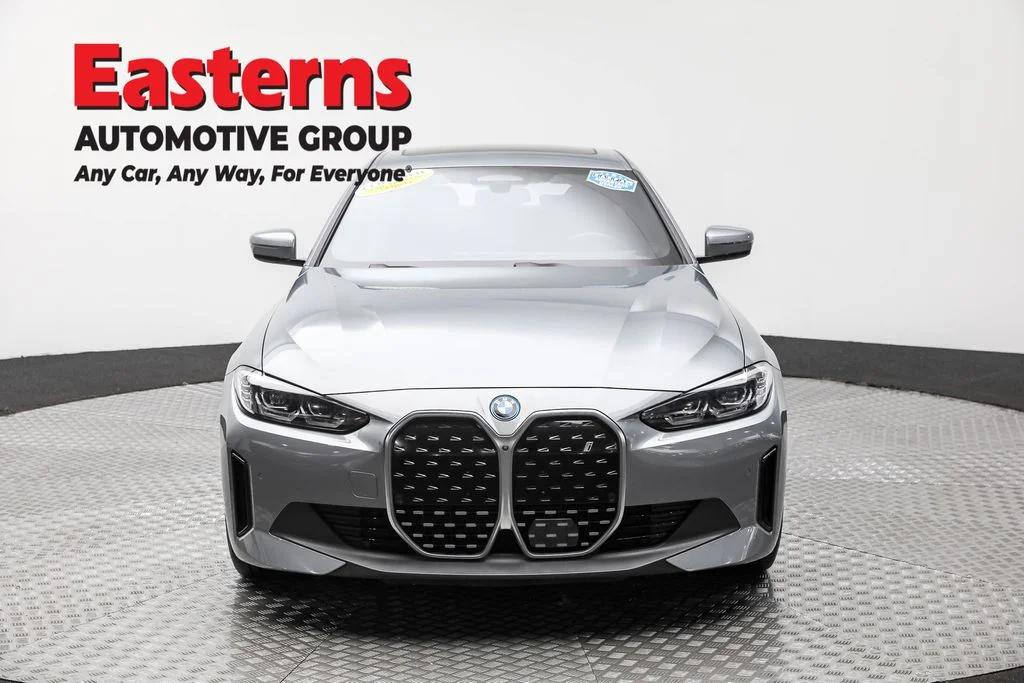 Used 2024 Gray BMW eDrive40 image 2