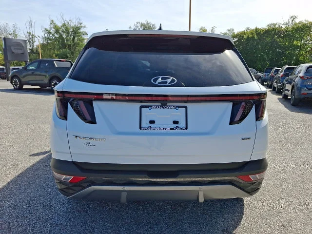 Used 2022 Gray Hyundai Limited image 5